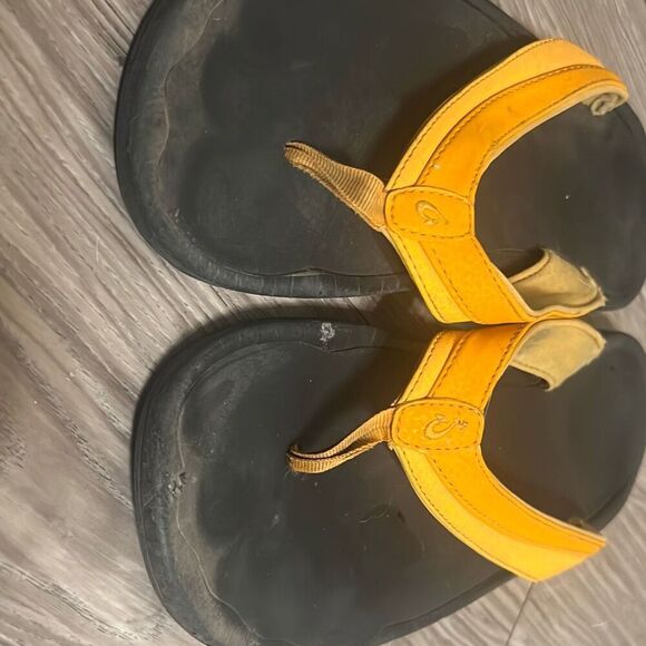 ✨OLUKAI Women's Ohana Sz 9 Sandals✨ - Picture 10 of 11